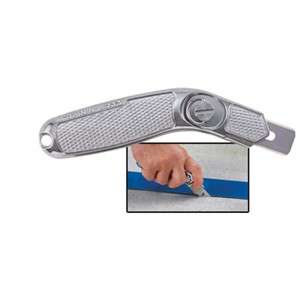 This carpet knife has a slim profile and heavy knurling on the body and up front for better grip and precision cutting. With a turn of the folding thumbscrew, it pivots open for blade storage. Blades are easily removed with a teeter-totter action. Blade clamp is magnetized for easy blade changes. Takes standard slotted razor blades. No blades are included with this knife.