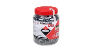 RUBI manufactures spacers for joints with a high quality base material and, for this reason, they do not present any type of imperfections or burrs. The spacers for joints of 1, 1.5, 2 and 3 mm are recommended for the installation of ceramic tiles and pavements with minimal joint. The massive structure of the spacers for joints of 1, 1.5, 2 and 3 mm has been designed to provide greater resistance to bending and crushing. These properties make cross joints for joints of 1, 1.5, 2 and 3 mm are highly recommended for coatings with ceramic tiles of large formats.